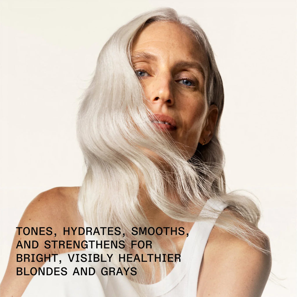 OLAPLEX Nº.4P BLONDE ENHANCER TONING SHAMPOO